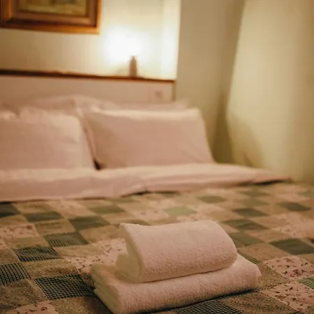 Lägenhet Historic Near Tuscany - 2 Ensuite Bedrooms *